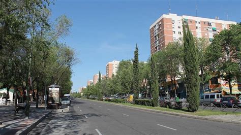 Cómo y dónde aparcar gratis en Madrid en zona。